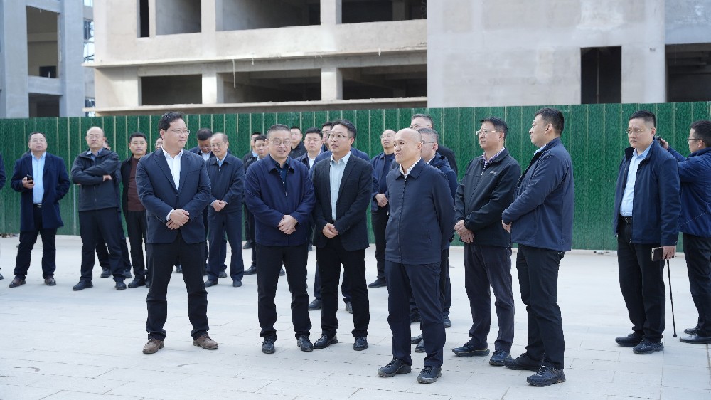 市委书记张建伟调研赛马会投注站
医养大健康项目